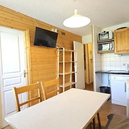 - Inout - 6 Beds Flat J-16 Валь-Торанс